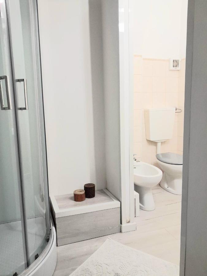 Da Julia Apartment Oristano Bagian luar foto